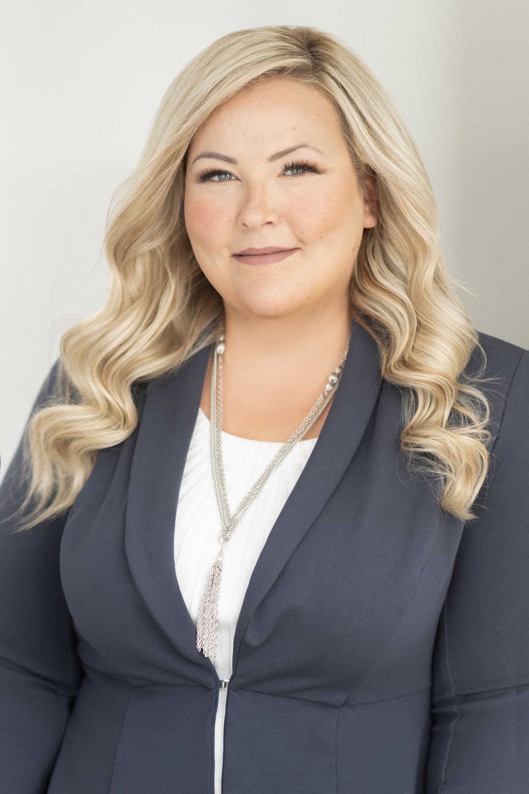 Business-Ellen-de-Witt-RCIC-Canada-Immigration-Consultant.jpg