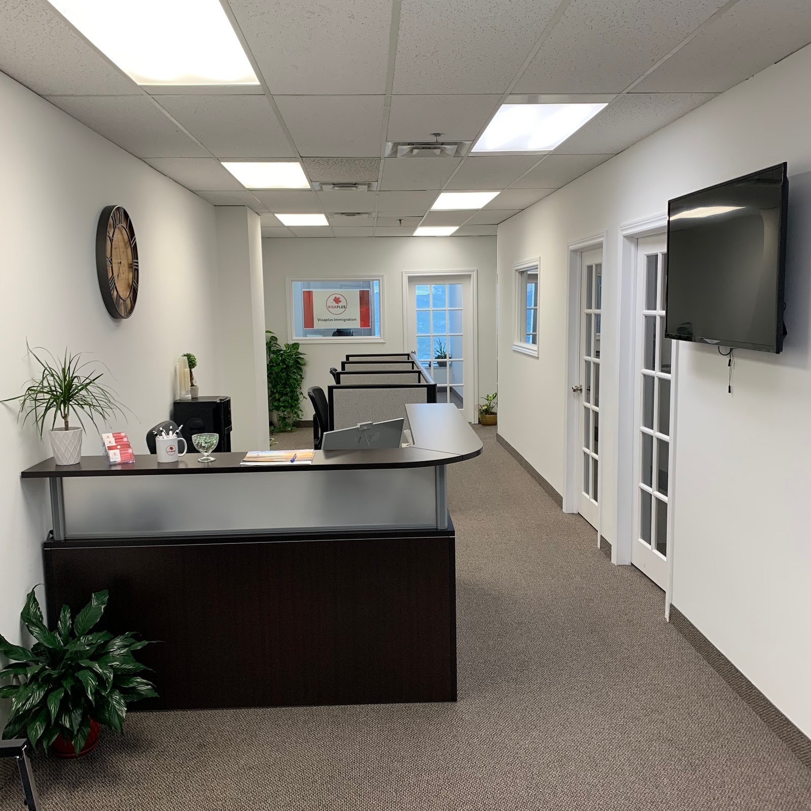 Business-VISAPLUS-IMMIGRATION-CANADA-INC..jpg