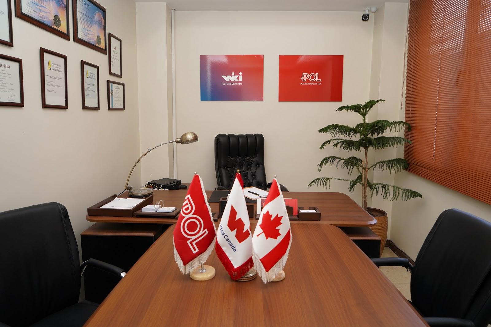 Business-Wiki-Visa-Canada.jpg