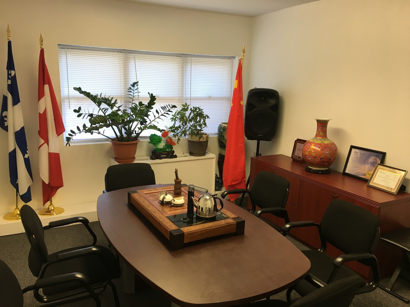 Business-Celebrity-Canada-group-Service-immigration-inc.jpg