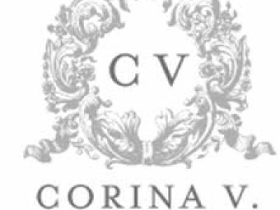 corina v photo